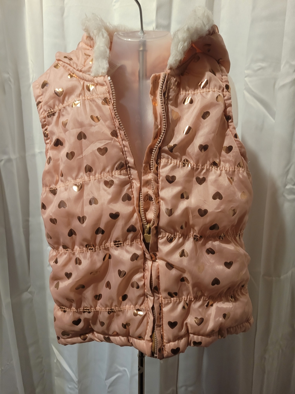 Girls' Pink Heart Print Puffer Vest with Faux Fur Trim